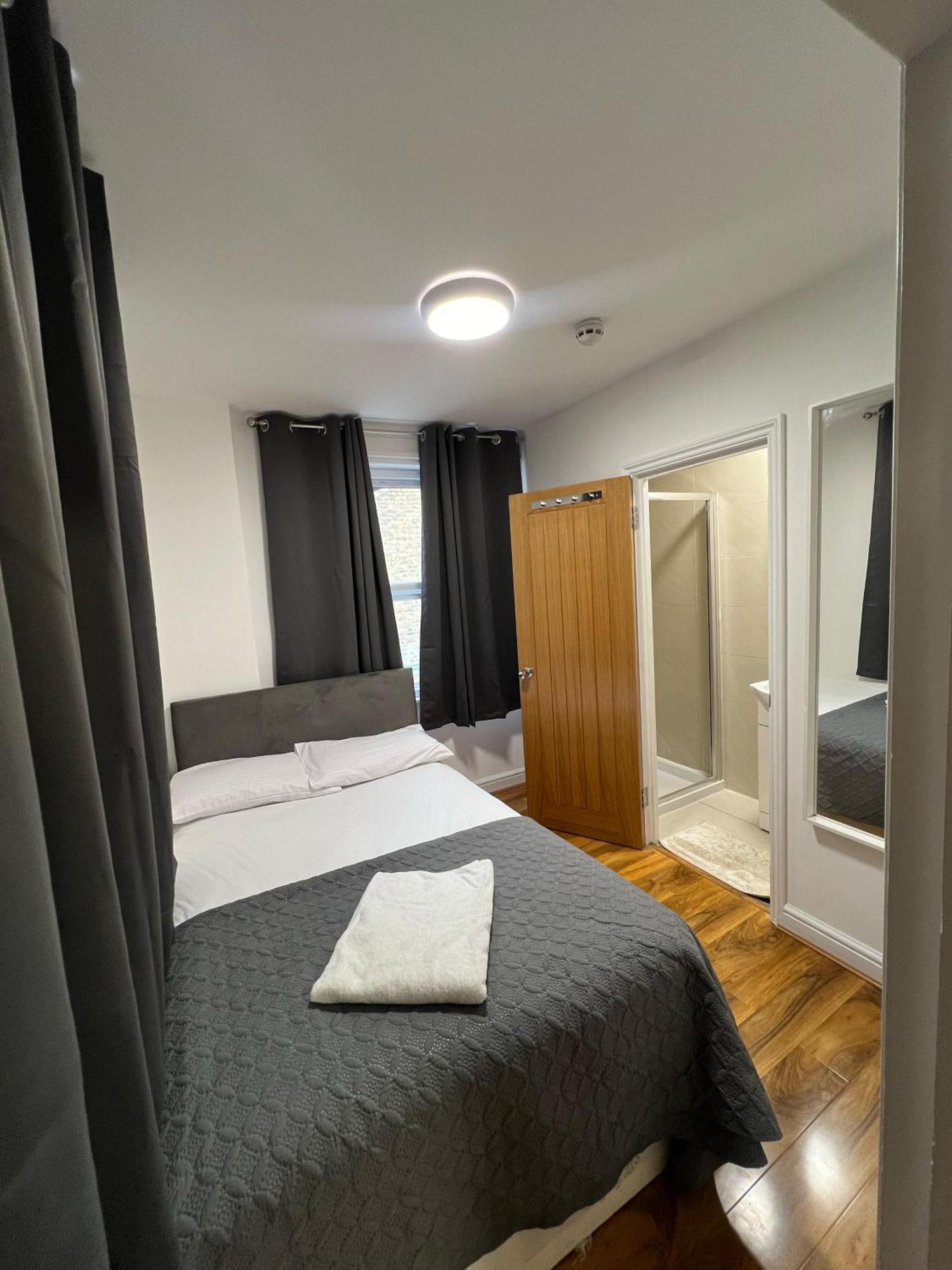 World Hotel Londyn Zewnętrze zdjęcie